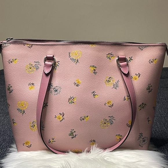 Coach Pink Floral Print Tote - Picture 6 of 16